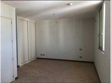 SE VENDE APARTAMENTO EN COCO DEL MAR 120 MTS VISTA A LA PLAYA