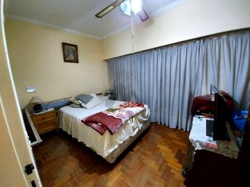 CASA 4 AMBIENTES MORON SUR