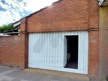 CASA 4 AMBIENTES MORON SUR