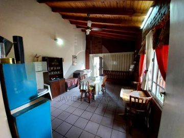CASA 4 AMBIENTES MORON SUR