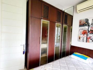Rumah Asri Di Perum Pakuwon City Surabaya *NI
