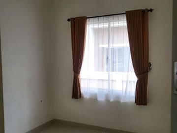 Dijual Rumah Cluster Flamingo Gading Serpong Tangerang Siap Huni Lokasi Nyaman Strategis Harga Murah