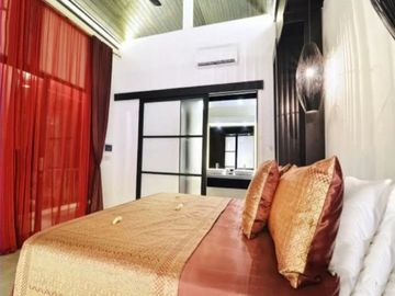 Perfect Freehold Villa in Famous Oberoi