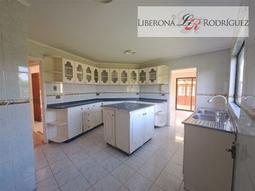 Casa en Venta en Parcela con casa en Las Gaviotas