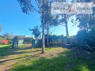 Casa en Venta en Parcela con casa en Las Gaviotas