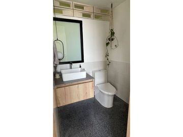HERMOSA Y MODERNA CASA A LA VENTA EN EL ESCOBERO