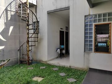 rumah murah bonus gudang pusat kota leuwi sari Bandung