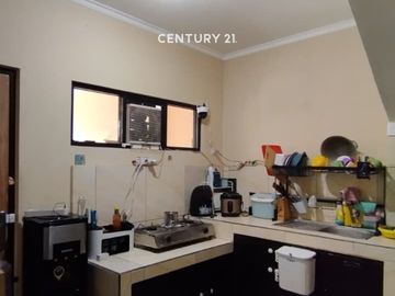 Rumah 2 Lantai Semi Furnished Siap Pakai Di Permata Cimahi
