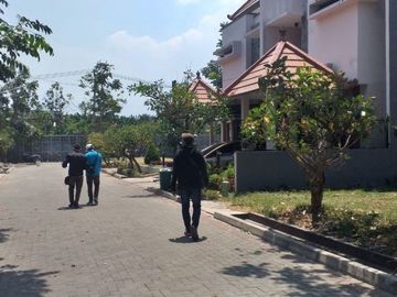 RUMAH SIAP HUNI FURNISHED di Kawasan Strategis Soekarno Hatta Dekat SMKN 6, SMP dan SMA EL FITRA