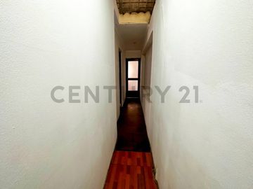 VENDO CASA DE 3 PISOS TIPO CHALET 124 M2 - SAN MARTIN DE PORRES