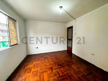 VENDO CASA DE 3 PISOS TIPO CHALET 124 M2 - SAN MARTIN DE PORRES
