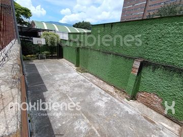 apartamento en arriendo en calasanz. Cod A72576