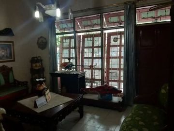 Rumah Siap Huni Dharmahusada Indah Surabaya