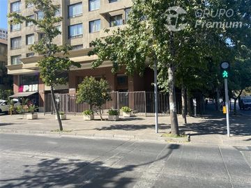 Depto 2D 2B en venta Metro Santa Ana Alta conectividad