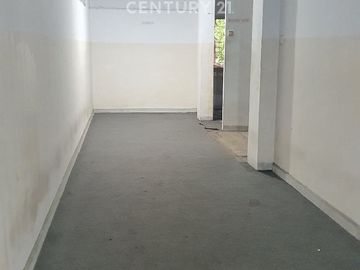 Ruko Di Lokasi Strategis, 3.5 Lantai, Belakang Gajah Mada