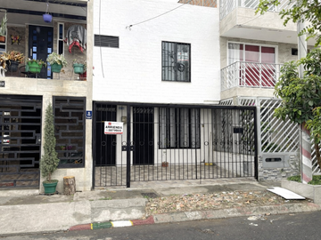 apartamento en arriendo en ciudad belén. Cod A9161905