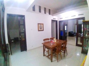 Rumah Bagus Luas 182 di Villa Puncak Tidar kota Malang