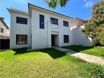 VENDE CASA EN LA BARRACA apta crédito hipotecario