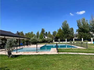 VENDE CASA EN LA BARRACA apta crédito hipotecario