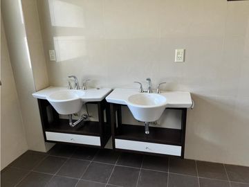 VENDE CASA EN LA BARRACA apta crédito hipotecario