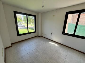 VENDE CASA EN LA BARRACA apta crédito hipotecario