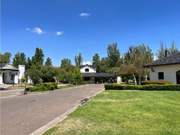 VENDE CASA EN LA BARRACA apta crédito hipotecario