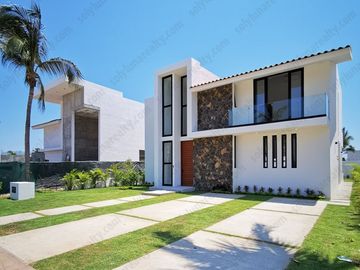 Casa  en Venta Residencial Los Tigres 181 -  en Nuevo Nayarit Bahia de Banderas