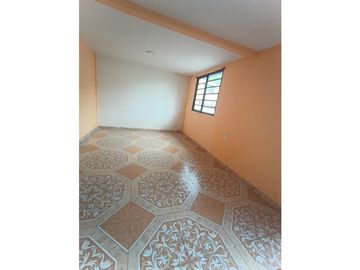 SE VENDE CASA EN CHINCHINA CALDAS