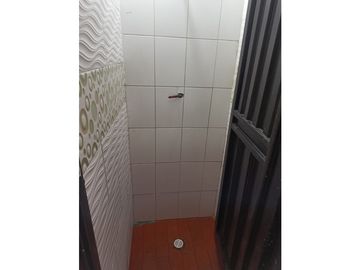 SE VENDE CASA EN CHINCHINA CALDAS