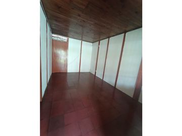 SE VENDE CASA EN CHINCHINA CALDAS