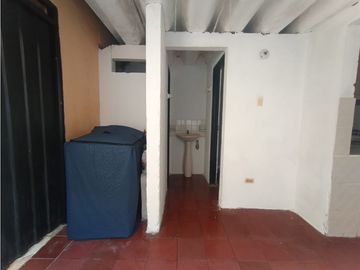 SE VENDE CASA EN CHINCHINA CALDAS
