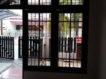 Di jual rumah margorejo indah, surabaya