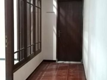 Di jual rumah margorejo indah, surabaya