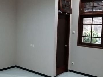 Di jual rumah margorejo indah, surabaya