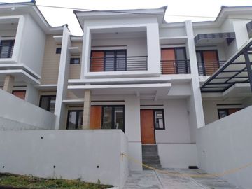 Rumah Siap Huni Sejuk Asri di Pasir Impun Bandung dekat ke Transmart Ujungberung Legalitas SHM, IMB. .