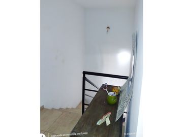 VENTA-DUPLEX 3 DORM-2 BAÑOS-B° PUENTE BLANCO-CBA CAPITAL.