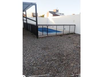 VENTA-DUPLEX 3 DORM-2 BAÑOS-B° PUENTE BLANCO-CBA CAPITAL.