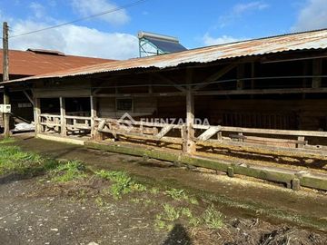 BAJO DE PRECIO Parcela con 3 Galpones en Venta Puerto Varas