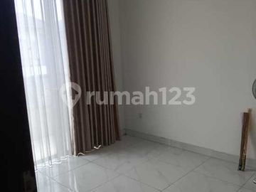 Disewakan Rumah 4 KT Furnish di Lavon Gracia Tangerang