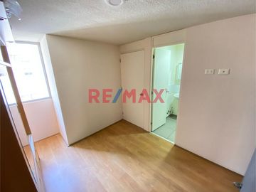 La oportunidad de vivir en un moderno Condominio como es Casa Club Recrea Los Nogales... Exclusivo Departamento de sólo 3 años de antigüedad en el pis