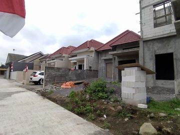 Rumah dilingkungan Asri Jogja