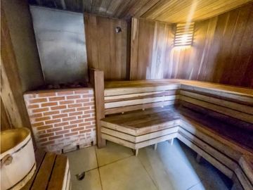 SE VENDE CASA EN ALTOS DE CERRO AZUL