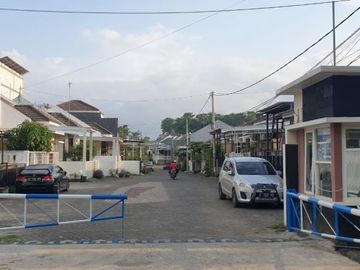 DIJUAL RUMAH SIAP HUNI 1 LANTAI HARGA DIBAWAH PASARAN