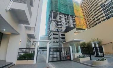 3Bedroom Unit Condo For Sale in E.Rodriguez ave Quezon City