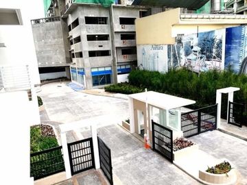 3Bedroom Unit Condo For Sale in E.Rodriguez ave Quezon City