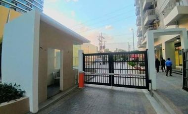 3Bedroom Unit Condo For Sale in E.Rodriguez ave Quezon City