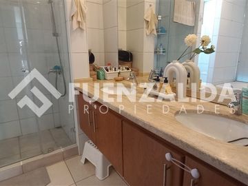 Casa en venta de 7 dorm. en Lo Barnechea