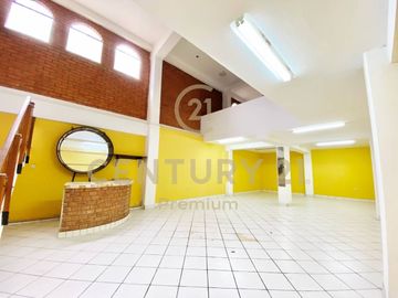 VENDO LOCAL COMERCIAL EXCELNTE UBICACIÓN SUNAMPE CHINCHA