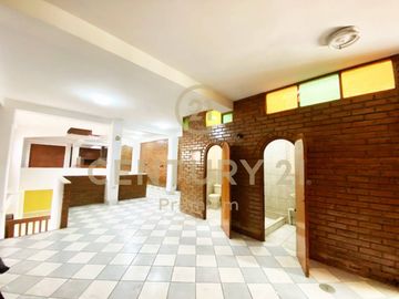 VENDO LOCAL COMERCIAL EXCELNTE UBICACIÓN SUNAMPE CHINCHA