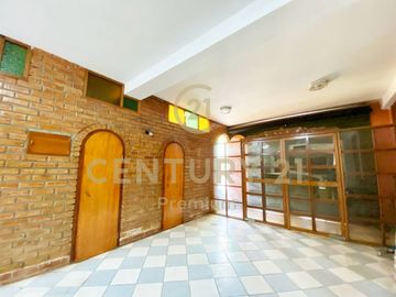 VENDO LOCAL COMERCIAL EXCELNTE UBICACIÓN SUNAMPE CHINCHA